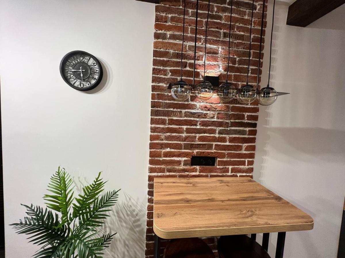 Cozy Loft На Староєврейській 24 Lemberg Exterior foto
